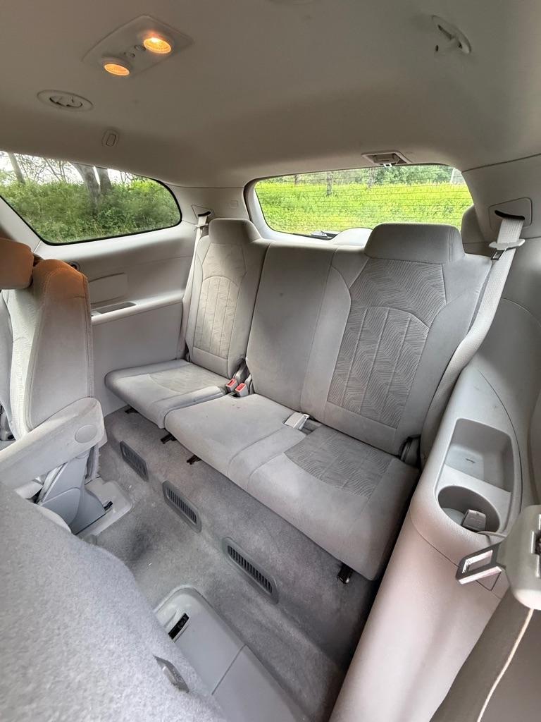 Buick Enclave Convenience FWD 2017