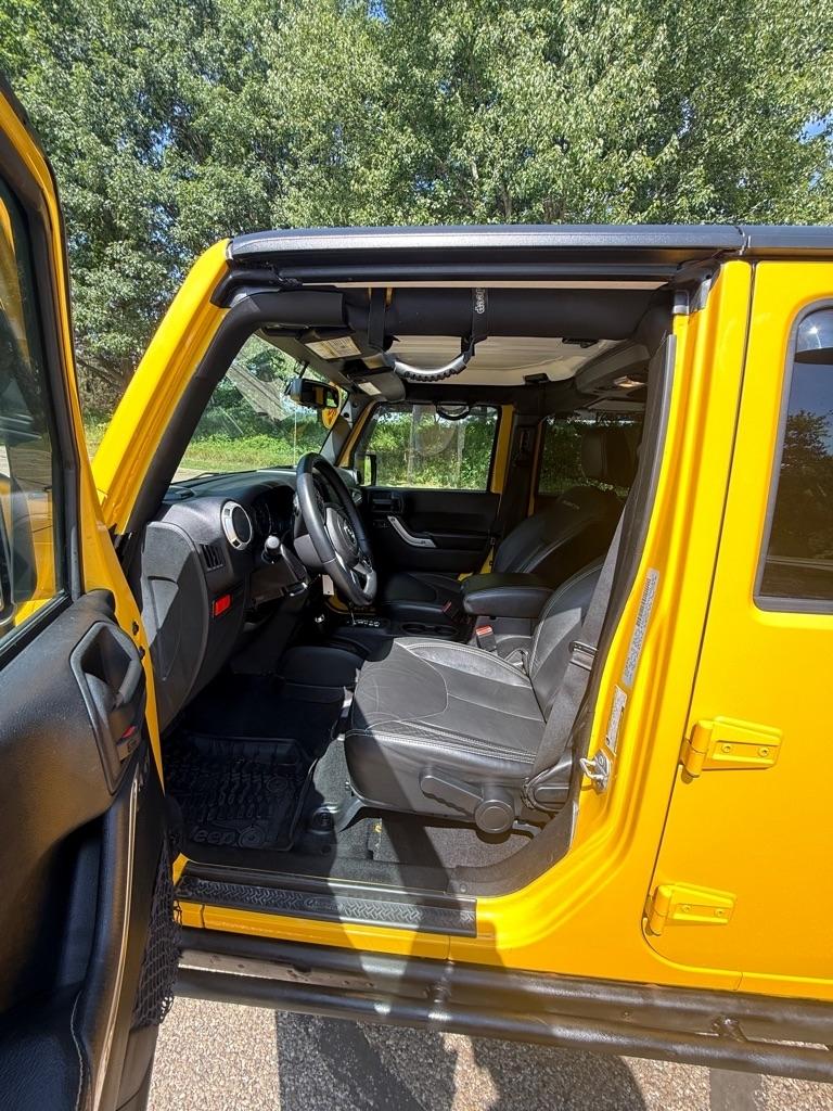 Jeep Wrangler Unlimited Rubicon 4WD 2015