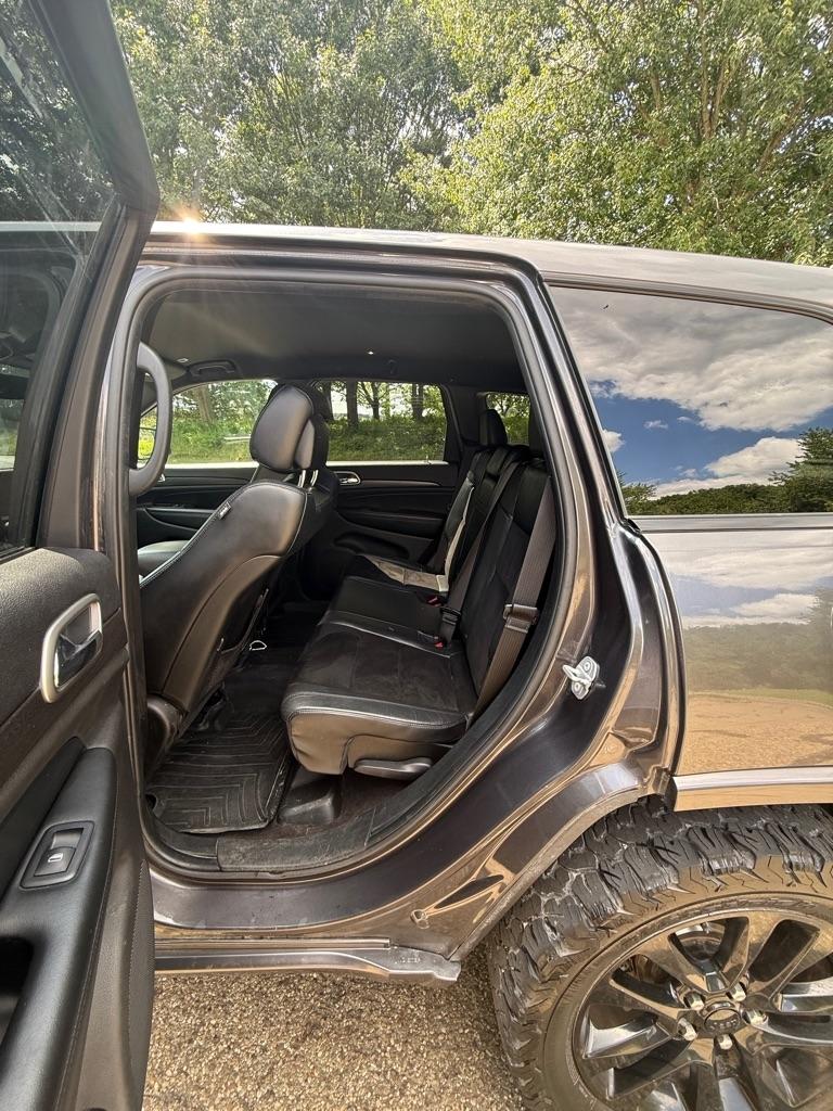 Jeep Grand Cherokee Laredo 4WD 2017