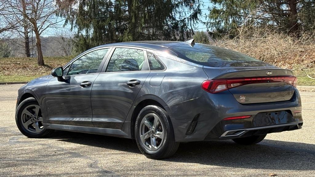 Kia K5 LXS 2021