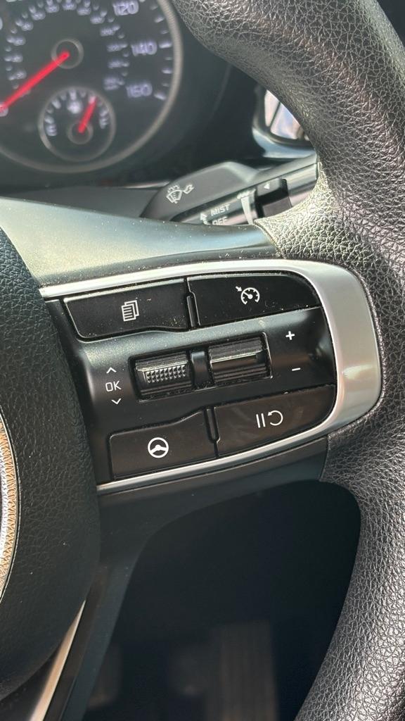 Kia K5 LXS 2021