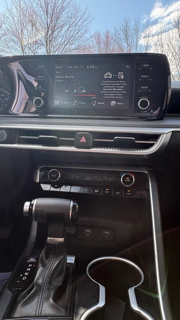 Kia K5 LXS 2021