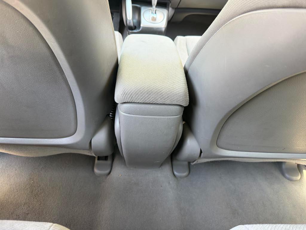 Honda Civic LX 2011