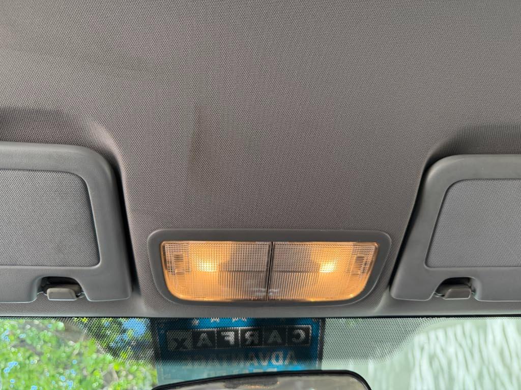 Honda Civic LX 2011