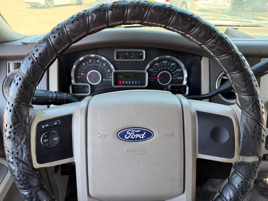 Ford Expedition XLT 4x4 2010