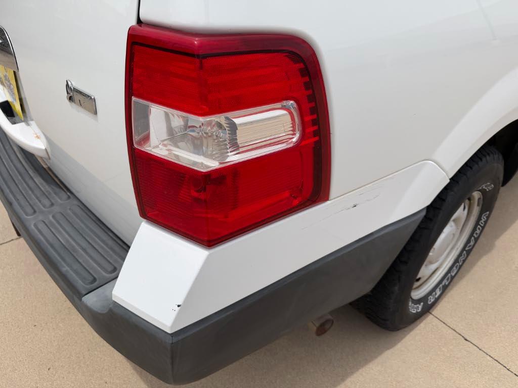 Ford Expedition XLT 4x4 2010