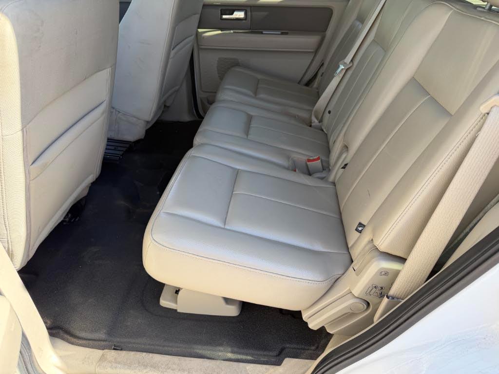 Ford Expedition XLT 4x4 2010