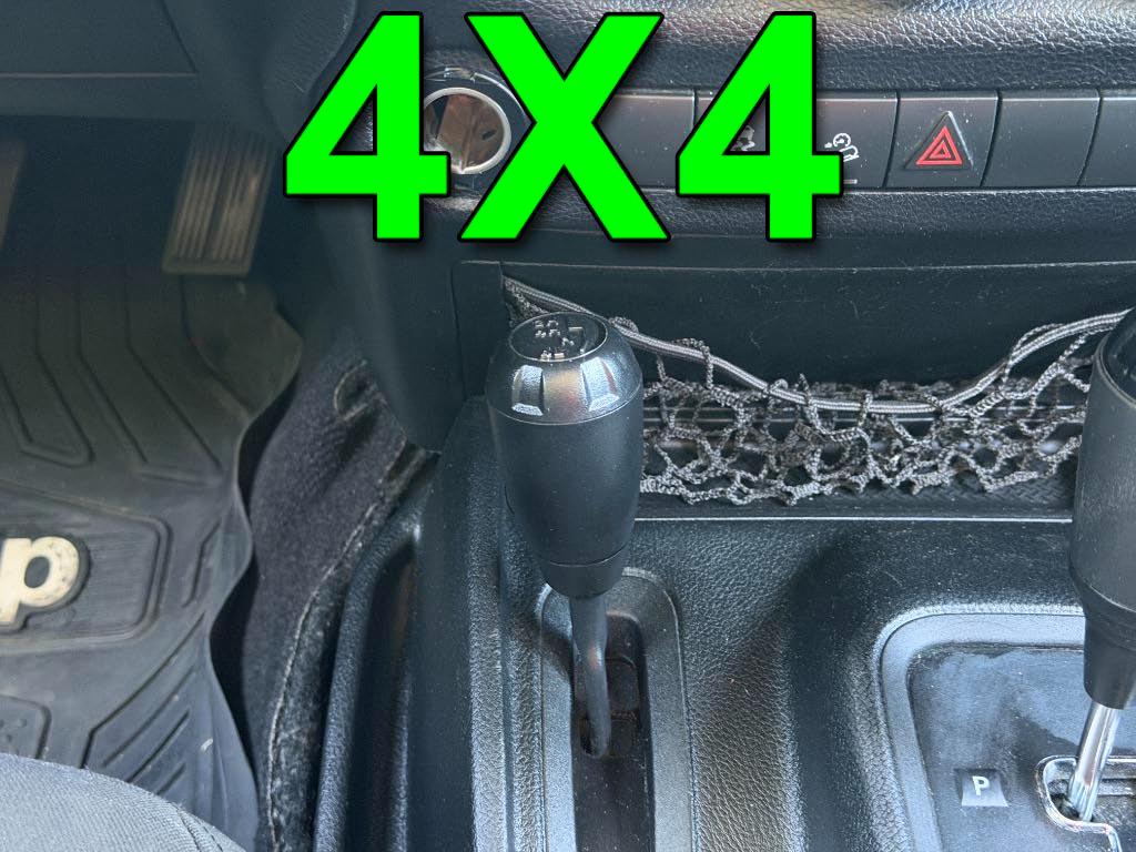 Jeep Wrangler Unlimited Sport 4x4 2017