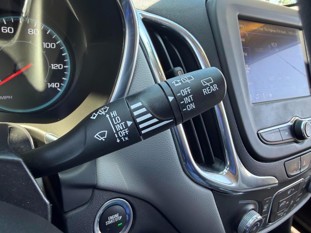 Chevrolet Equinox LS AWD 2022