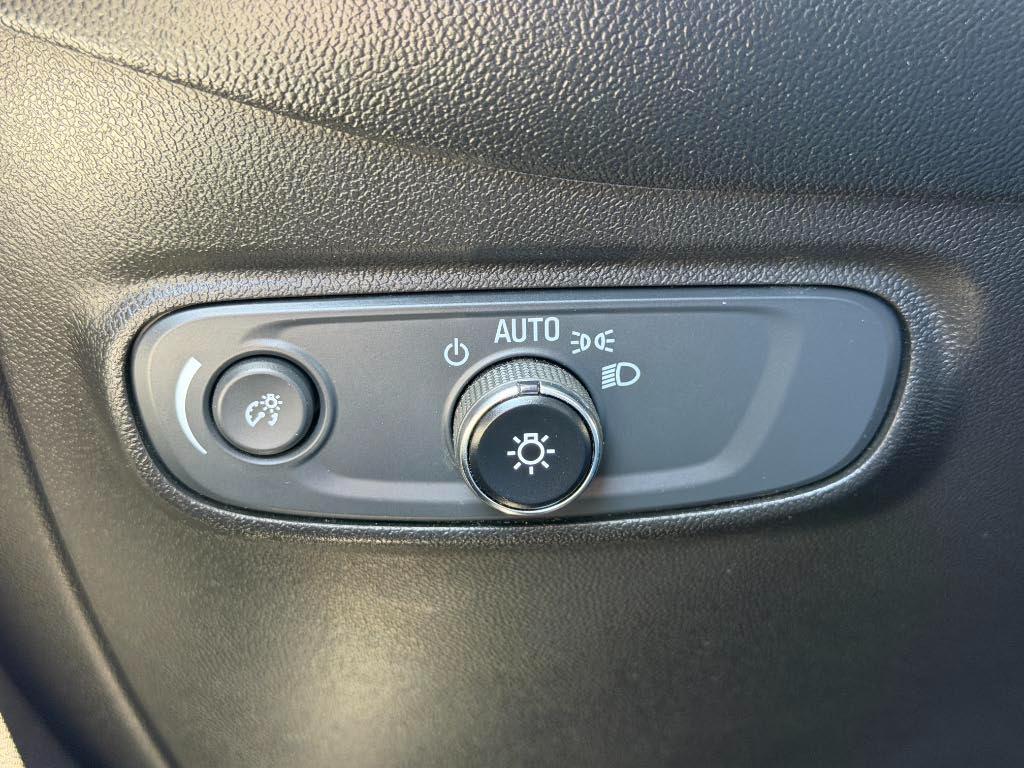 Chevrolet Equinox LS AWD 2022