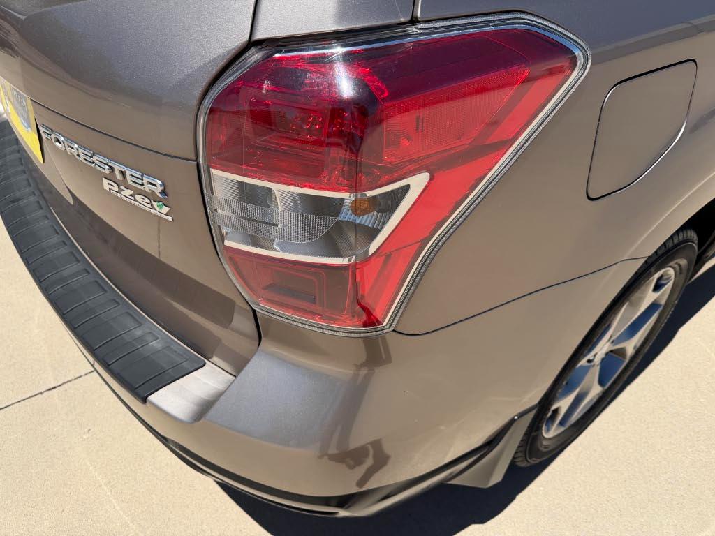 Subaru Forester Touring 2016