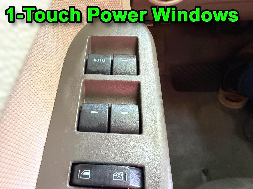 Ford Escape  2008