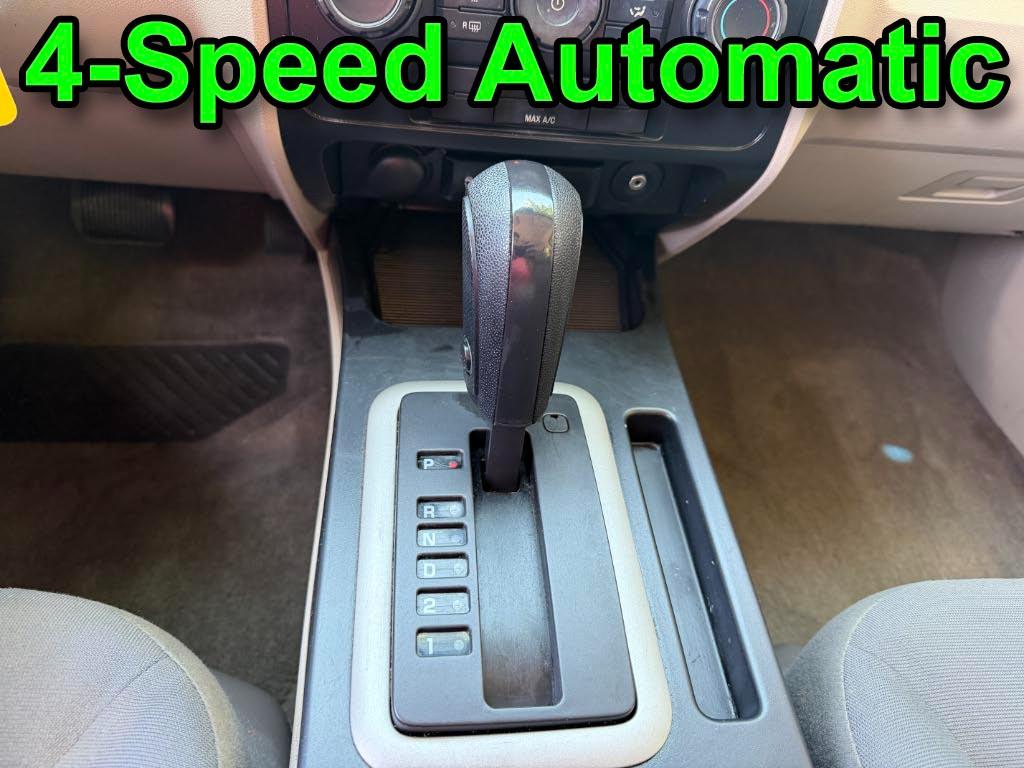 Ford Escape  2008