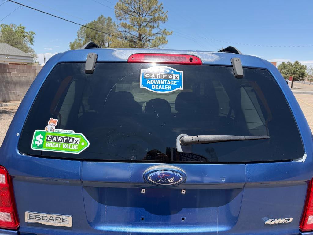 Ford Escape  2008