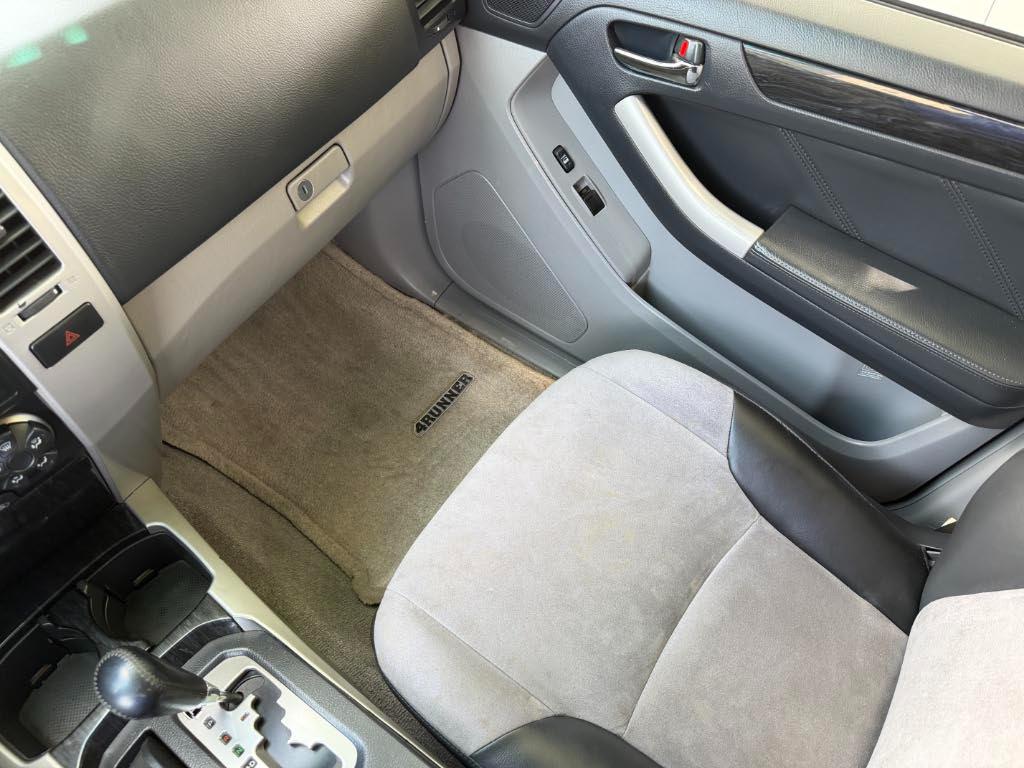 Toyota 4Runner  2008