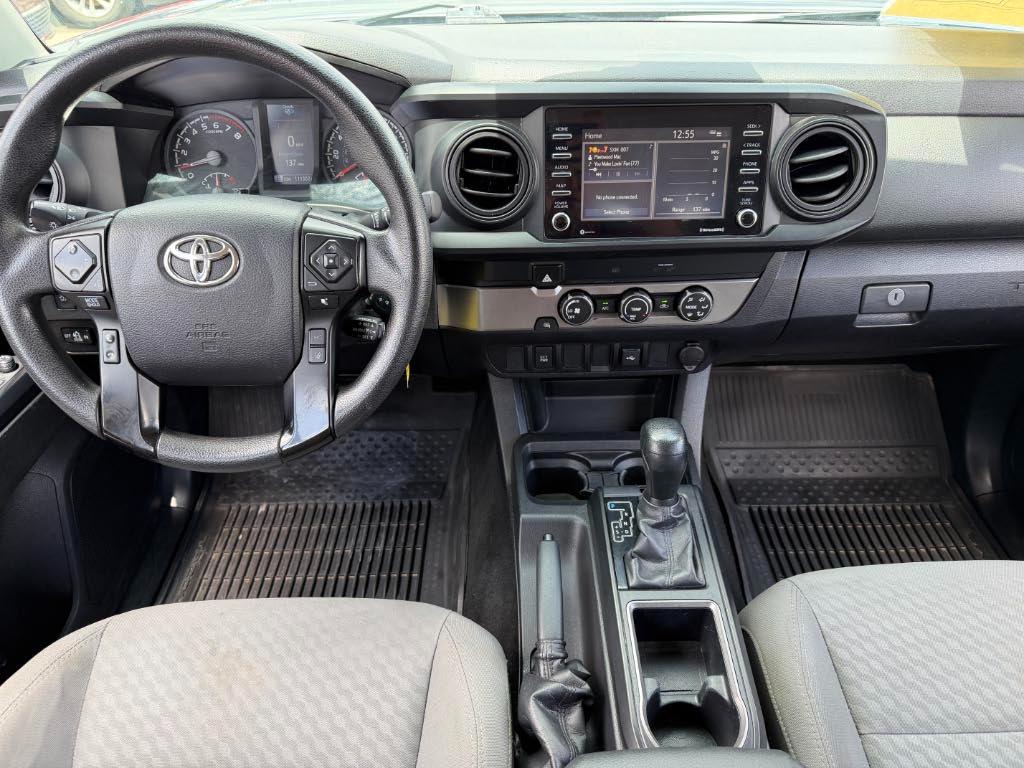 Toyota Tacoma SR 2022