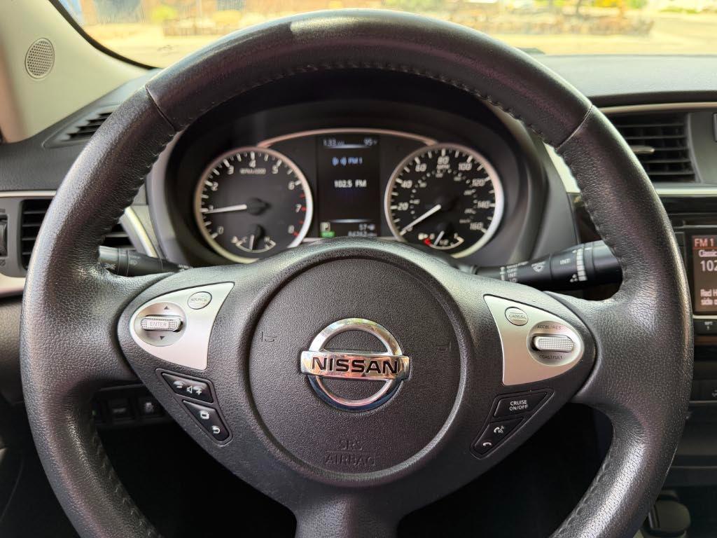 Nissan Sentra  2017