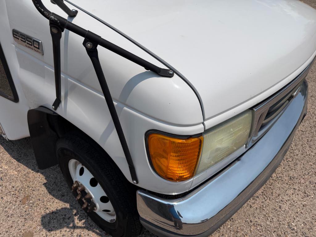Ford Econoline  2006