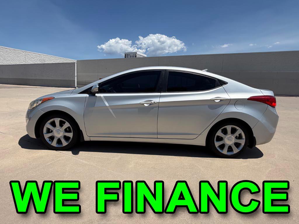 Hyundai Elantra Limited 2013