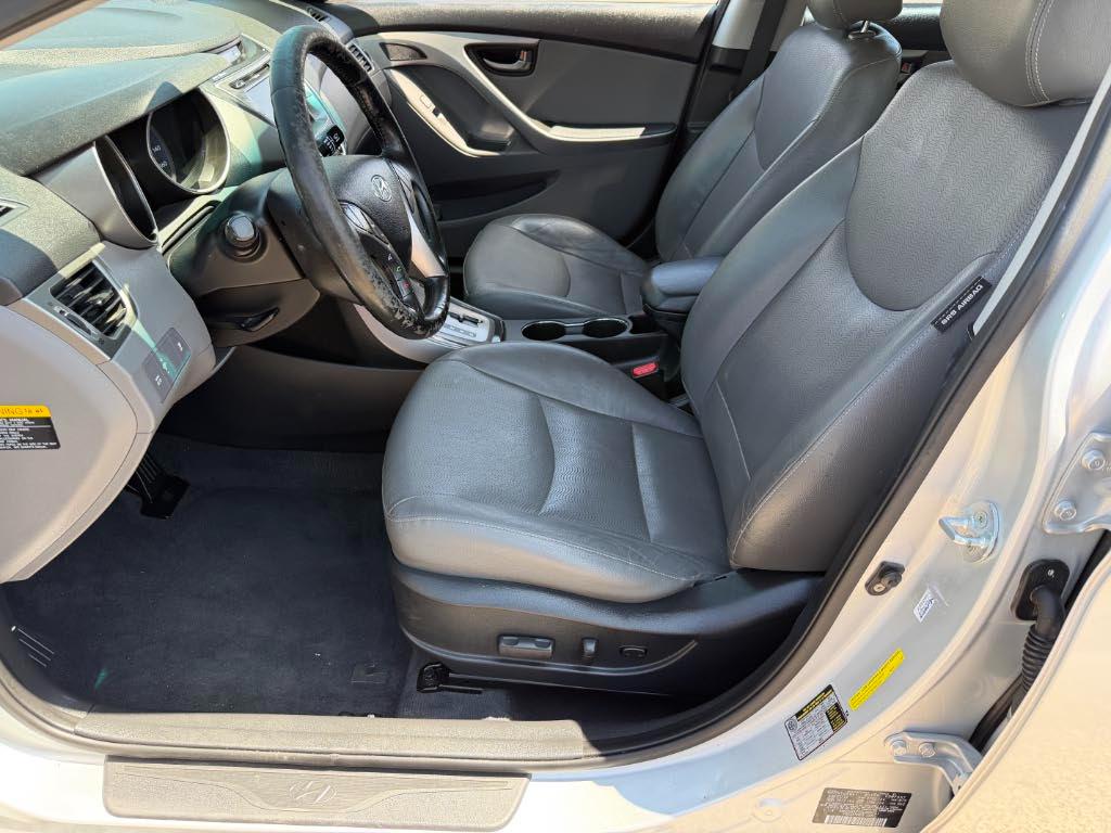 Hyundai Elantra Limited 2013