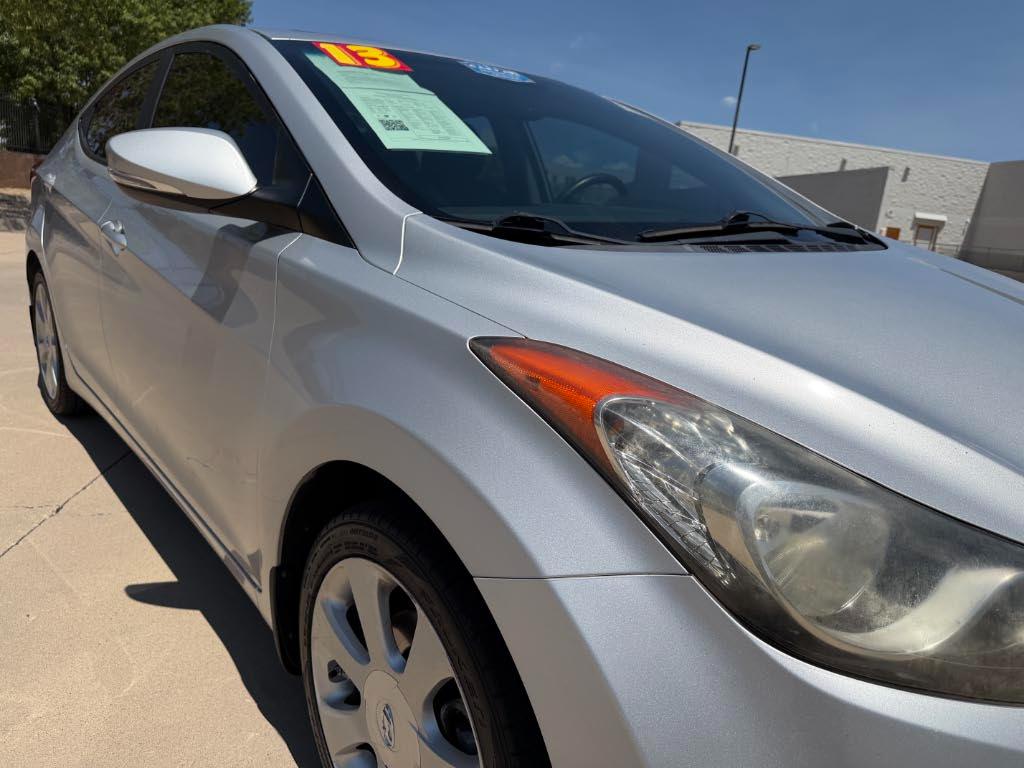 Hyundai Elantra Limited 2013