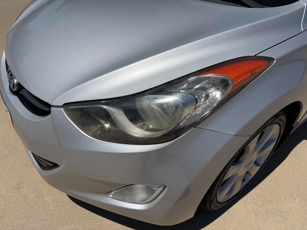 Hyundai Elantra Limited 2013