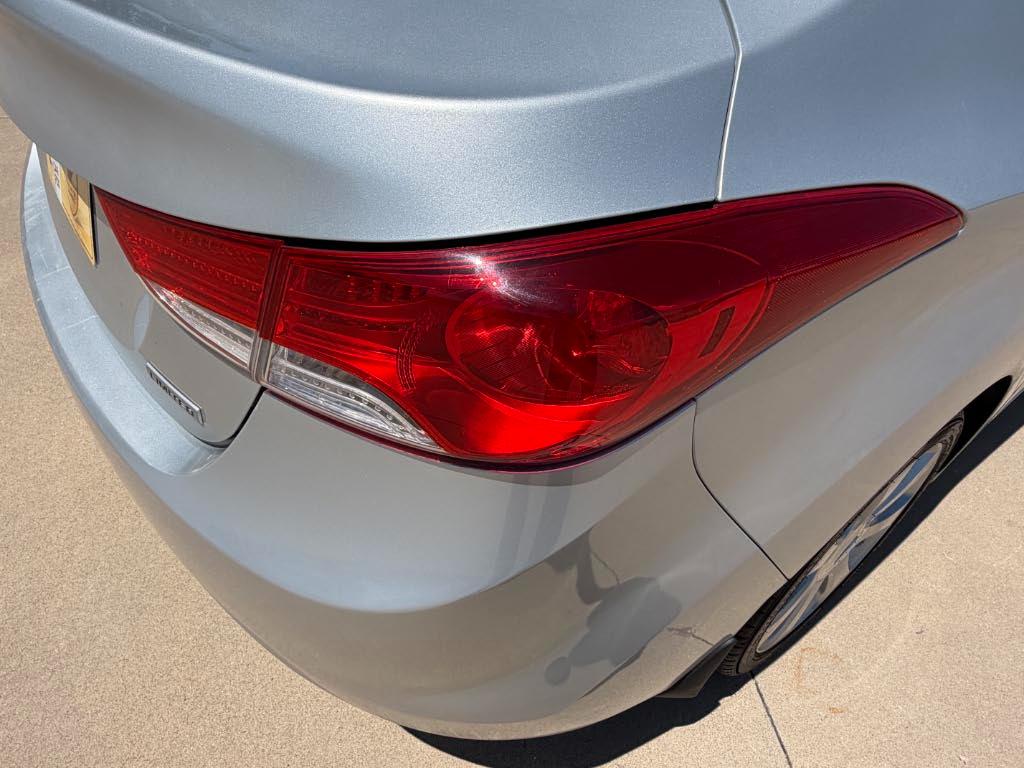 Hyundai Elantra Limited 2013