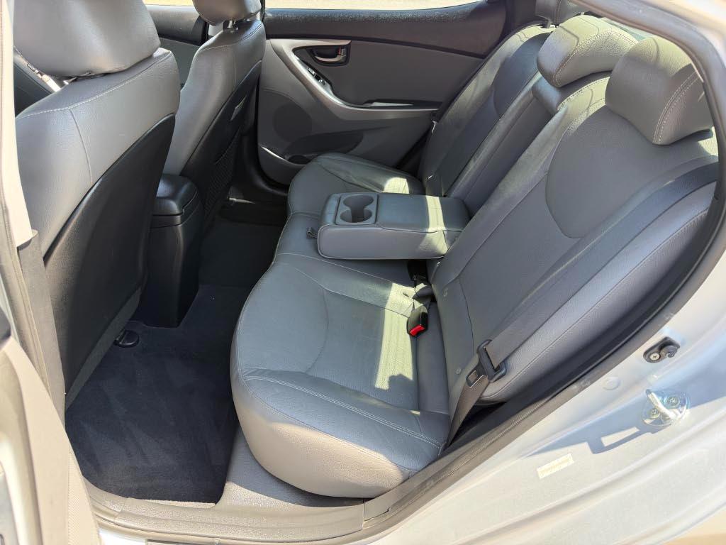 Hyundai Elantra Limited 2013