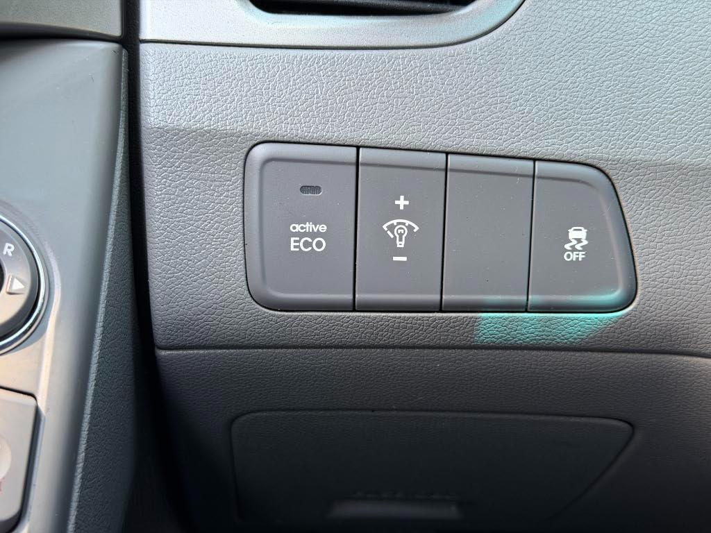 Hyundai Elantra Limited 2013