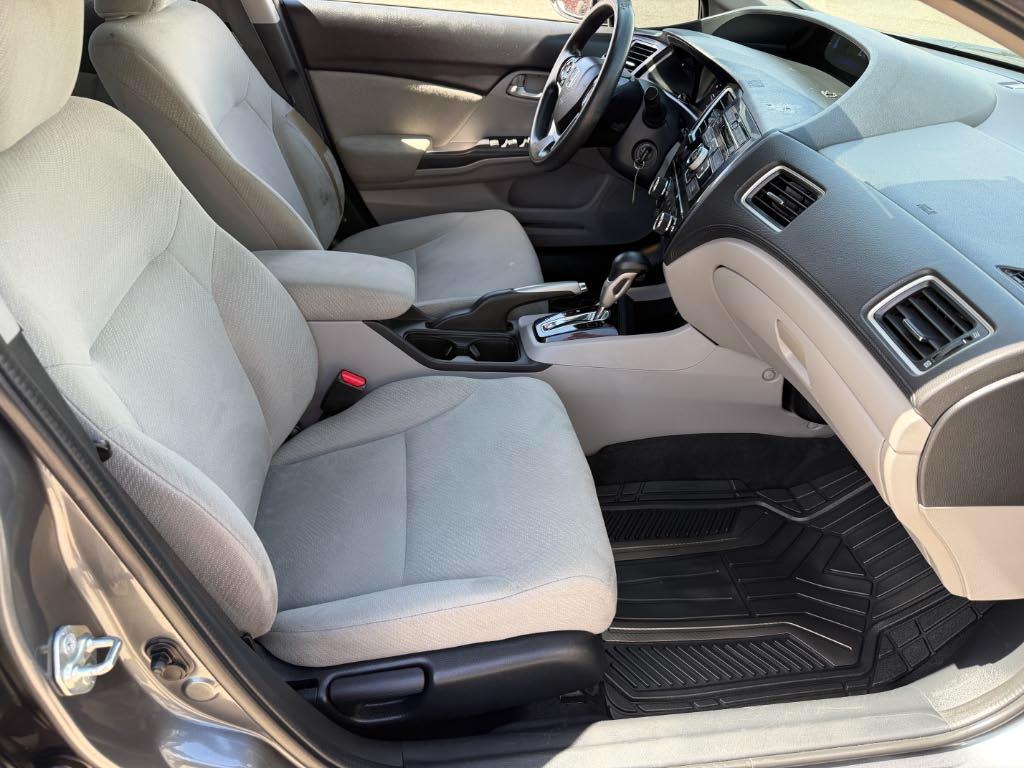Honda Civic LX 2013