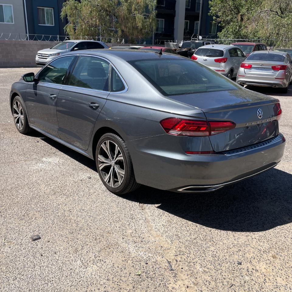 Volkswagen Passat SE 2021