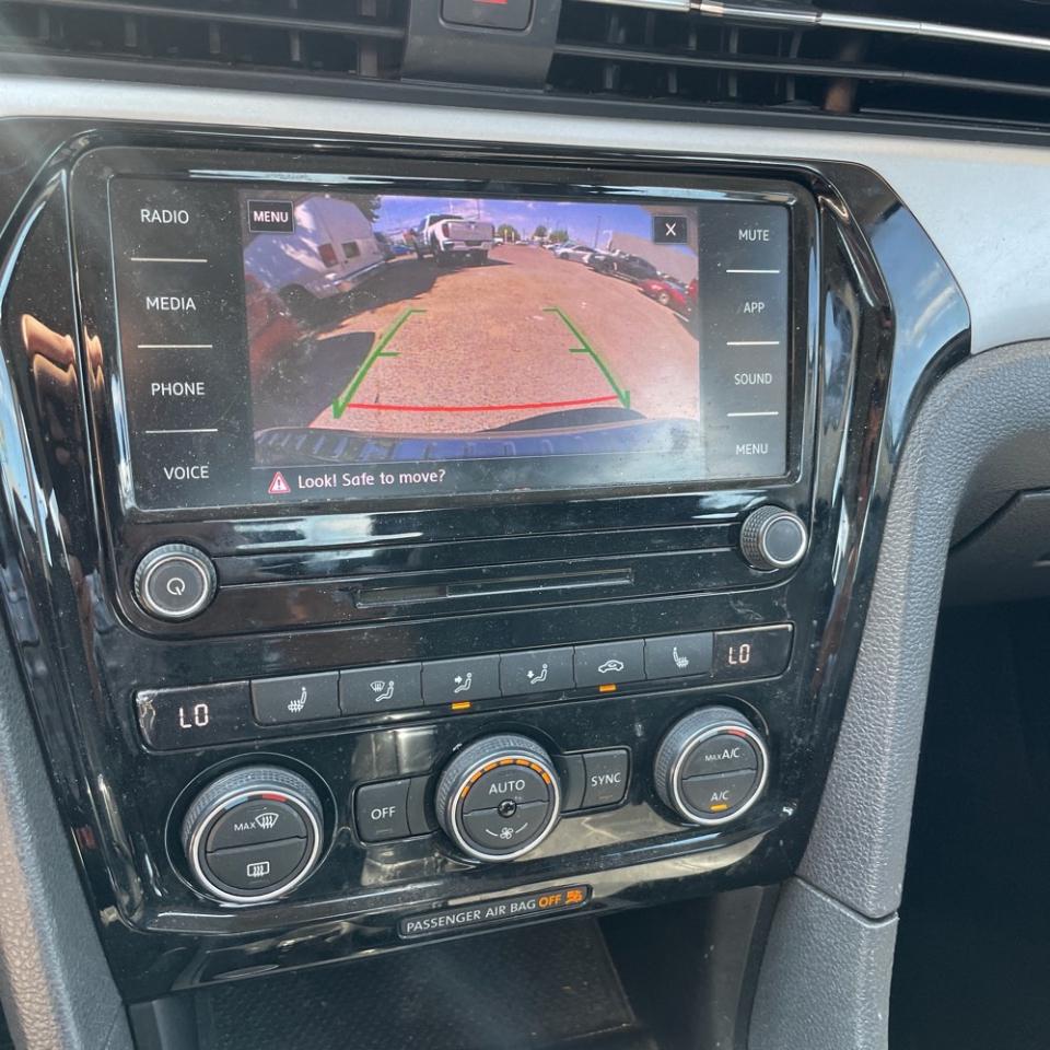 Volkswagen Passat SE 2021