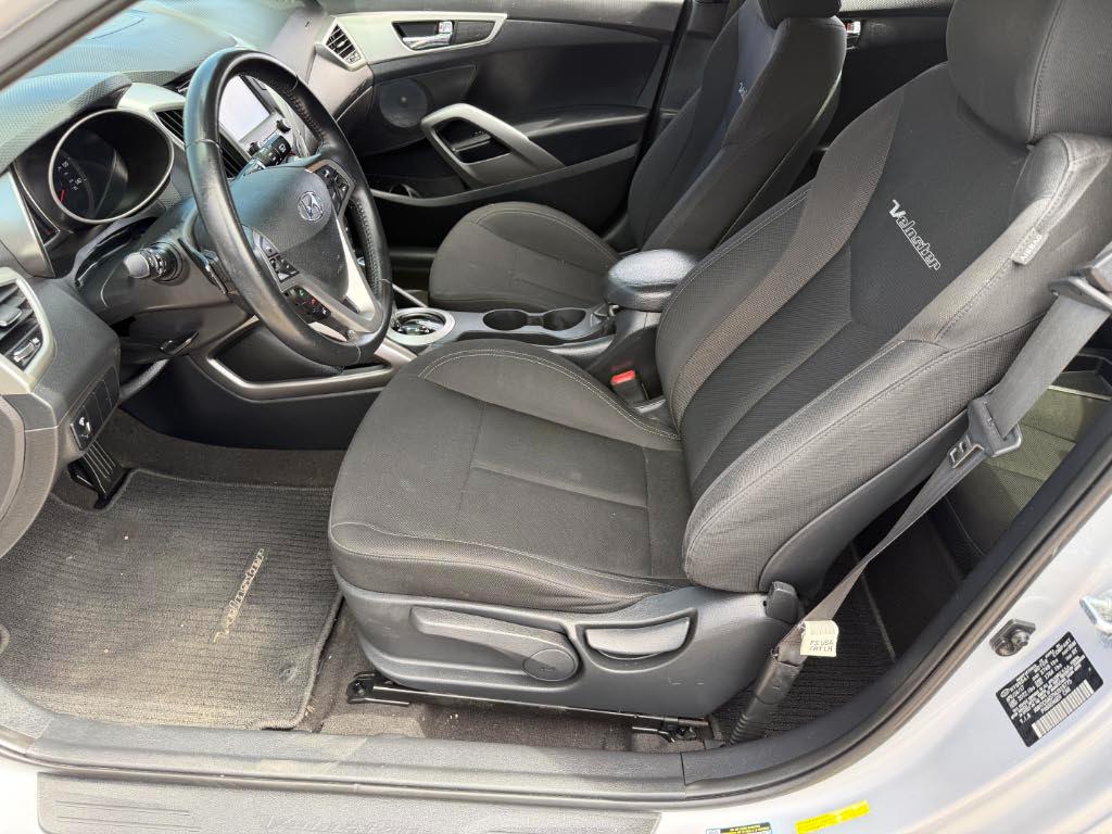 Hyundai Veloster  2017