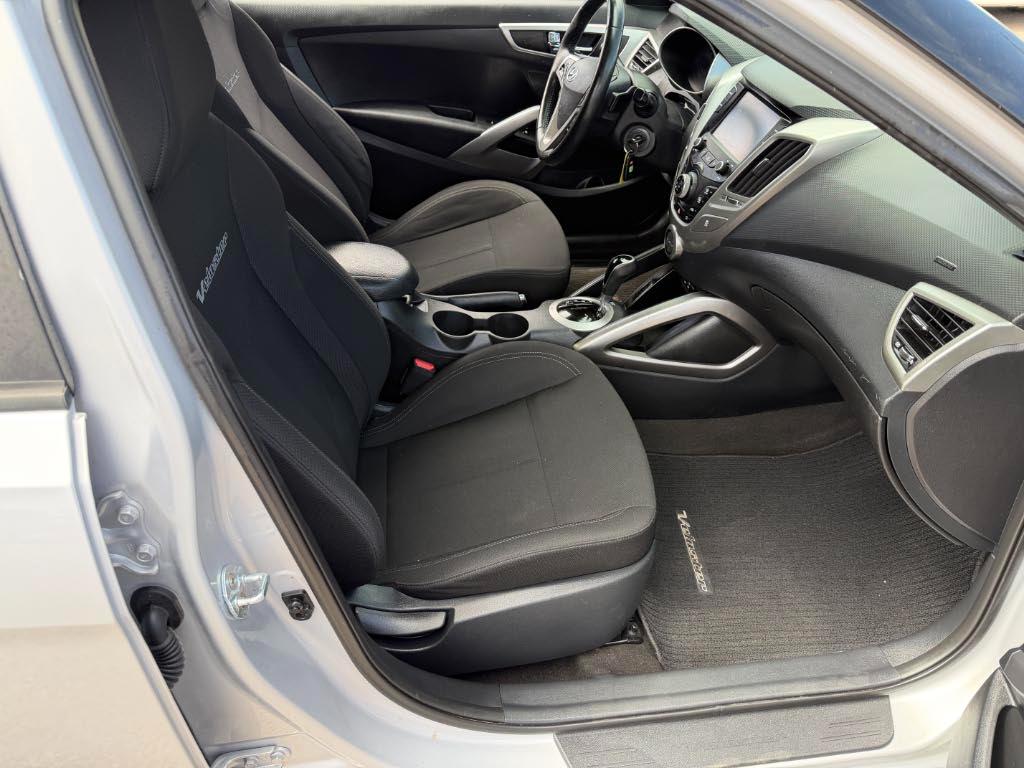 Hyundai Veloster  2017