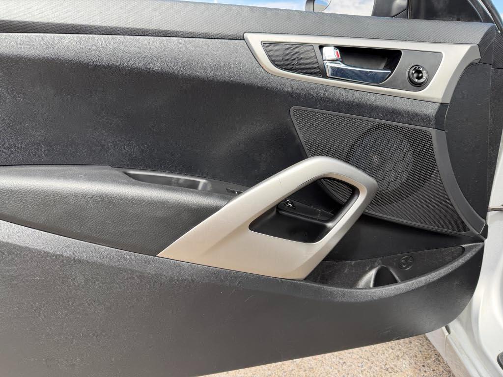Hyundai Veloster  2017