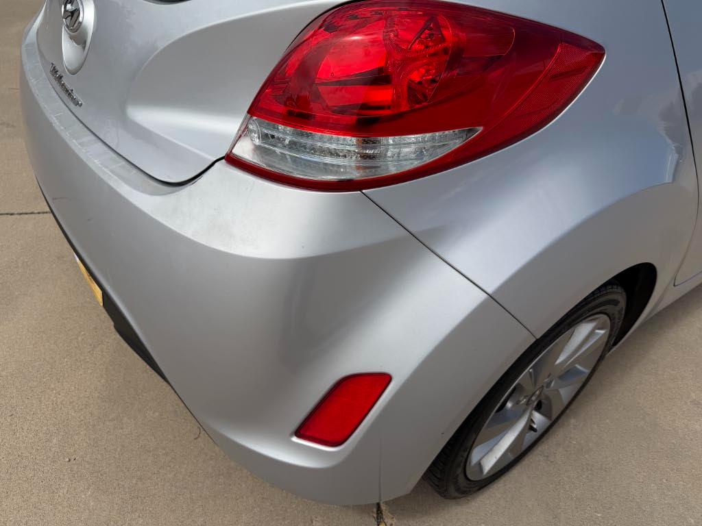 Hyundai Veloster  2017