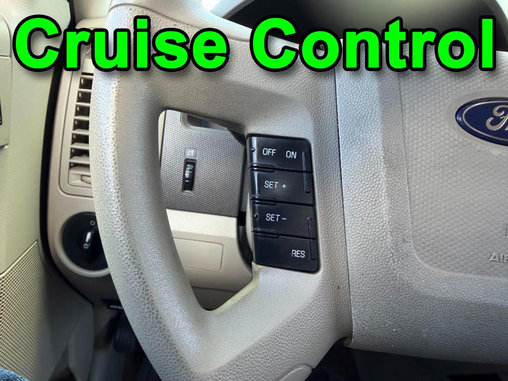 Ford Escape XLS 2010