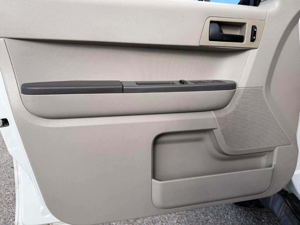 Ford Escape XLS 2010