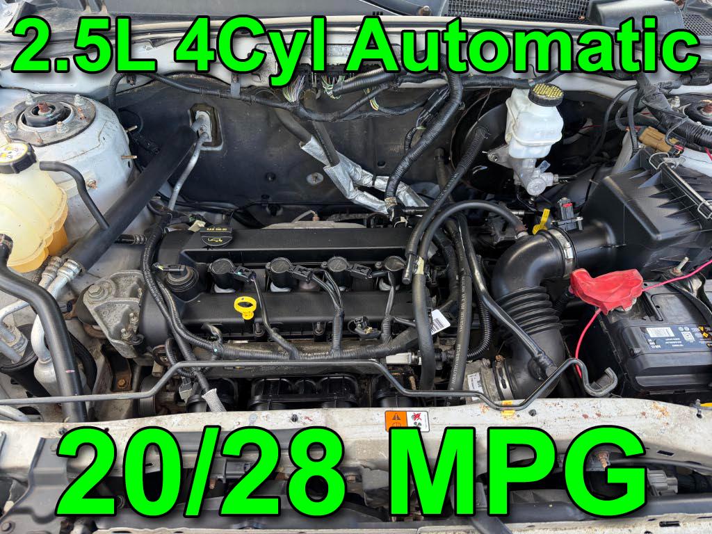Ford Escape XLS 2010