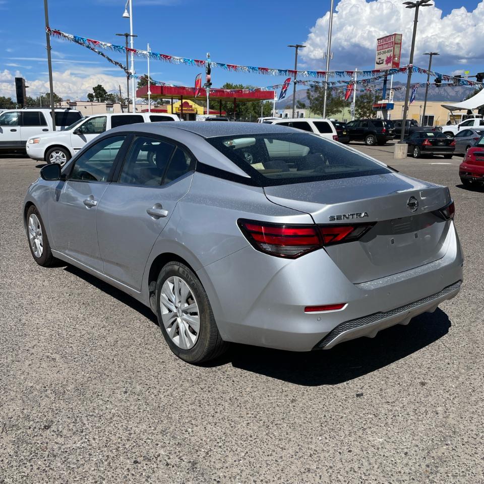 Nissan Sentra S 2022