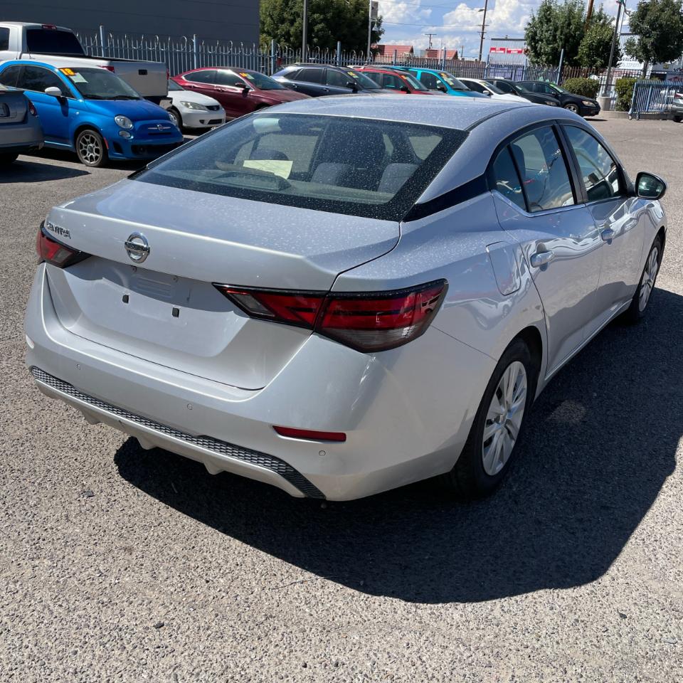 Nissan Sentra S 2022
