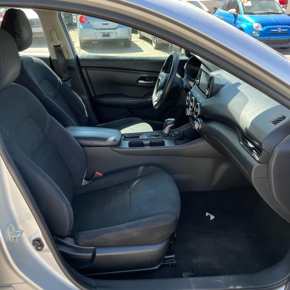 Nissan Sentra S 2022