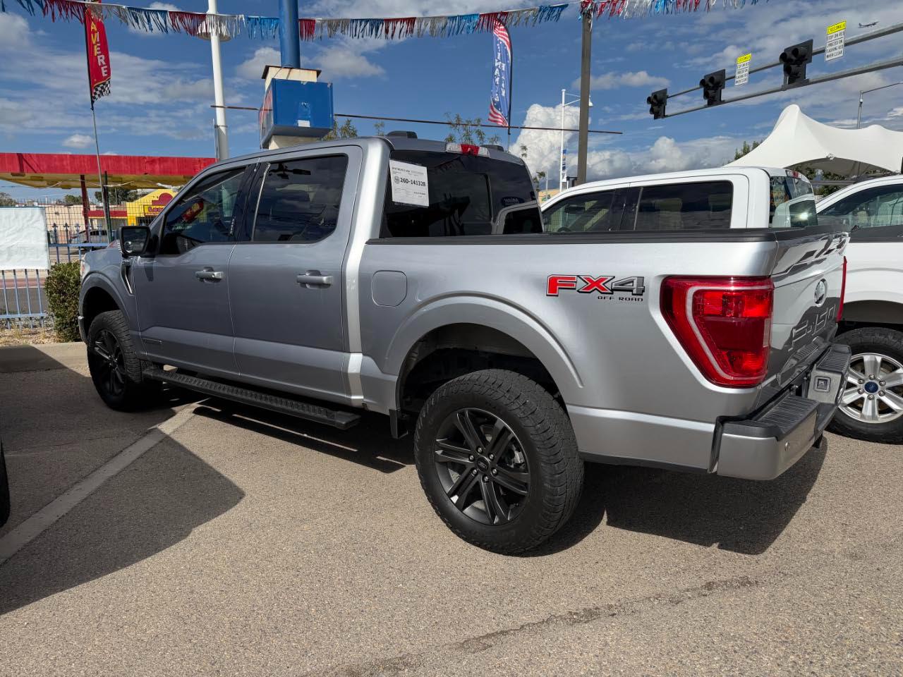 2022 Ford F-150 XLT Crew Cab 4X4