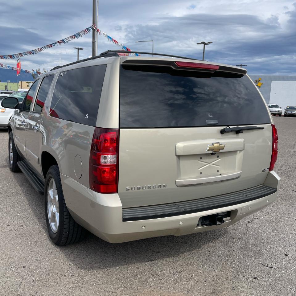 Chevrolet Suburban LTZ 4WD 2007