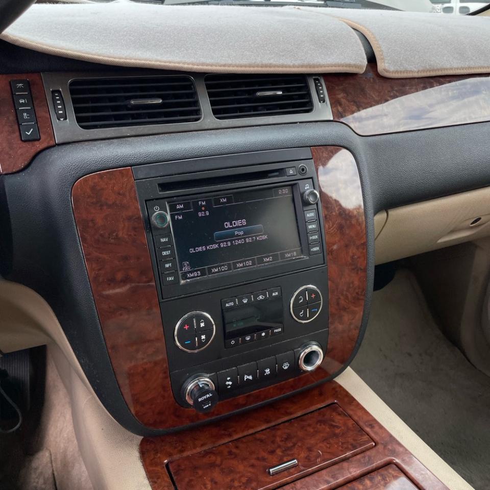 Chevrolet Suburban LTZ 4WD 2007