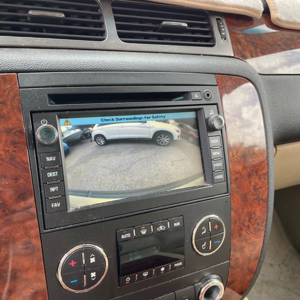Chevrolet Suburban LTZ 4WD 2007