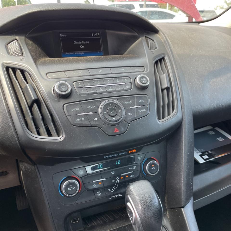 Ford Focus SE Sedan 2018