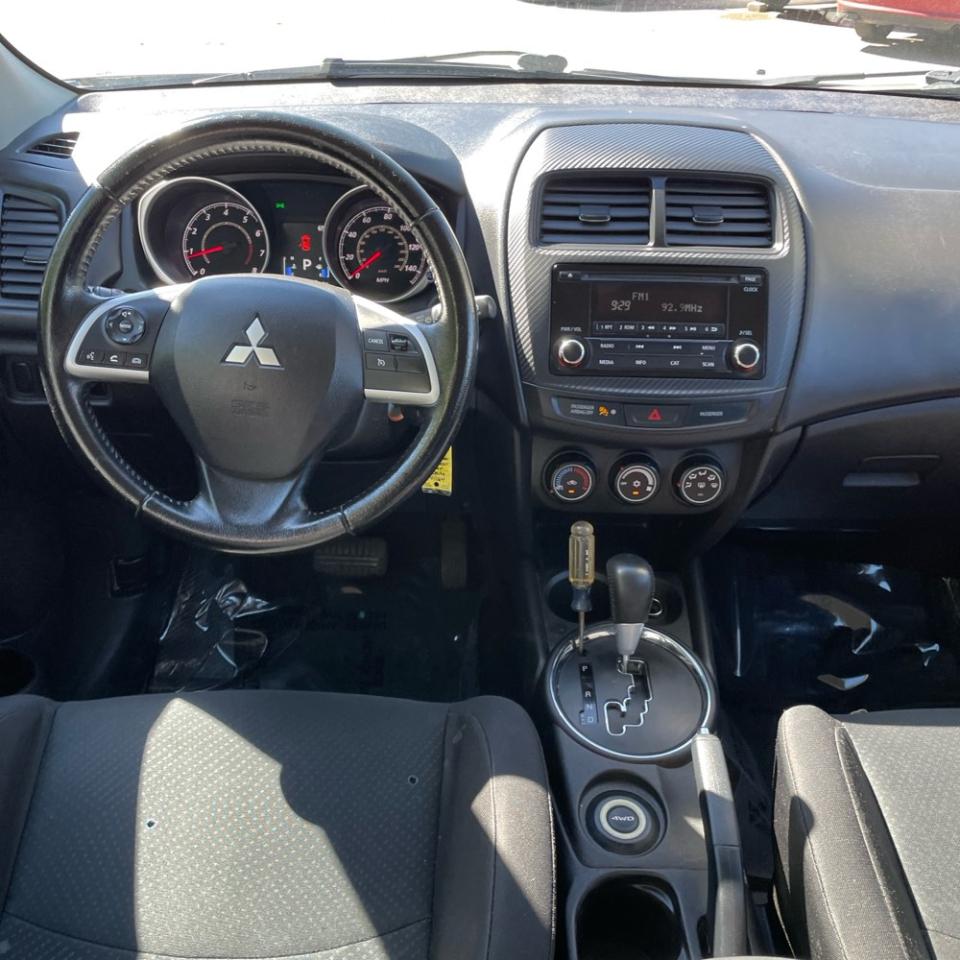 Mitsubishi Outlander Sport ES AWC 2015