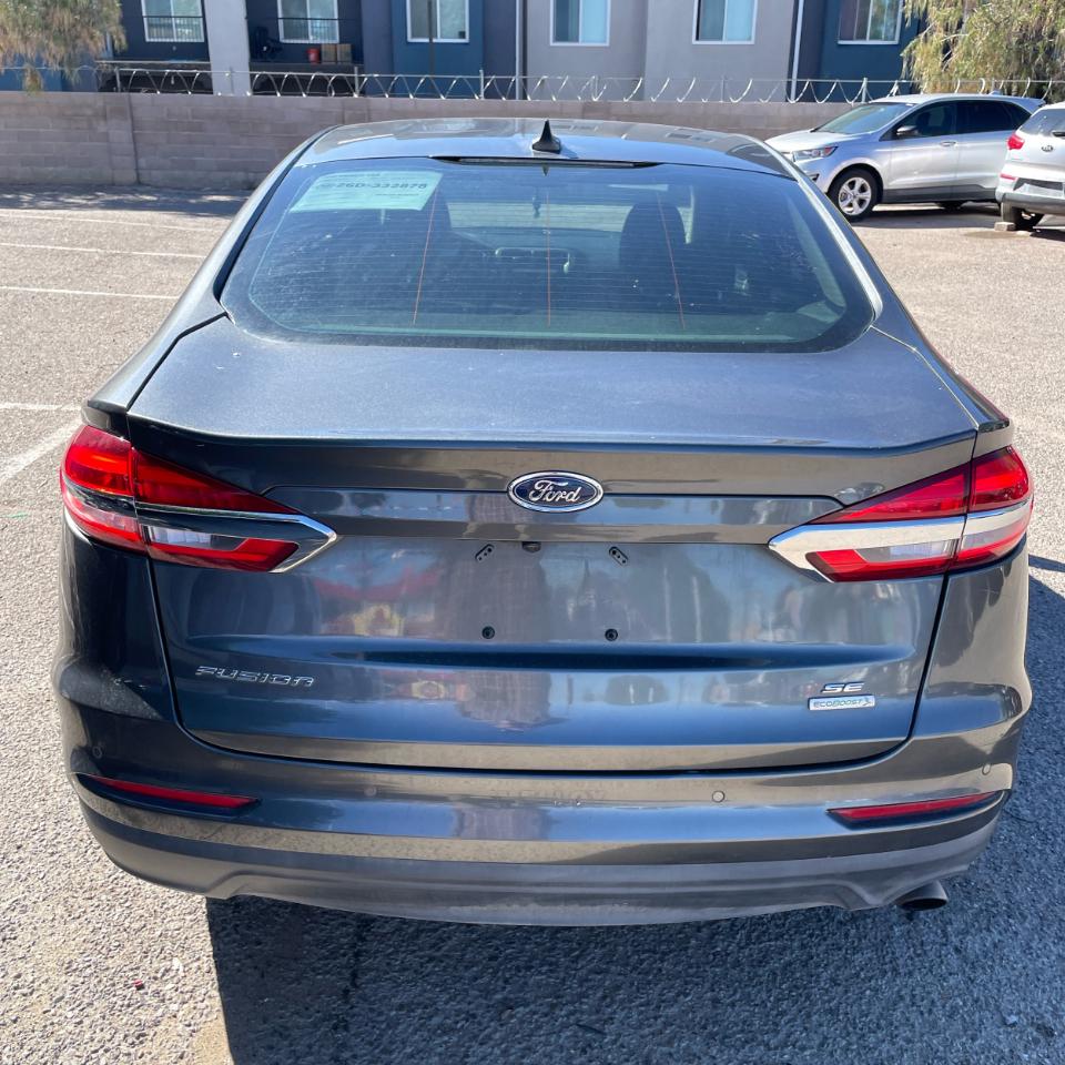 Ford Fusion SE 2020