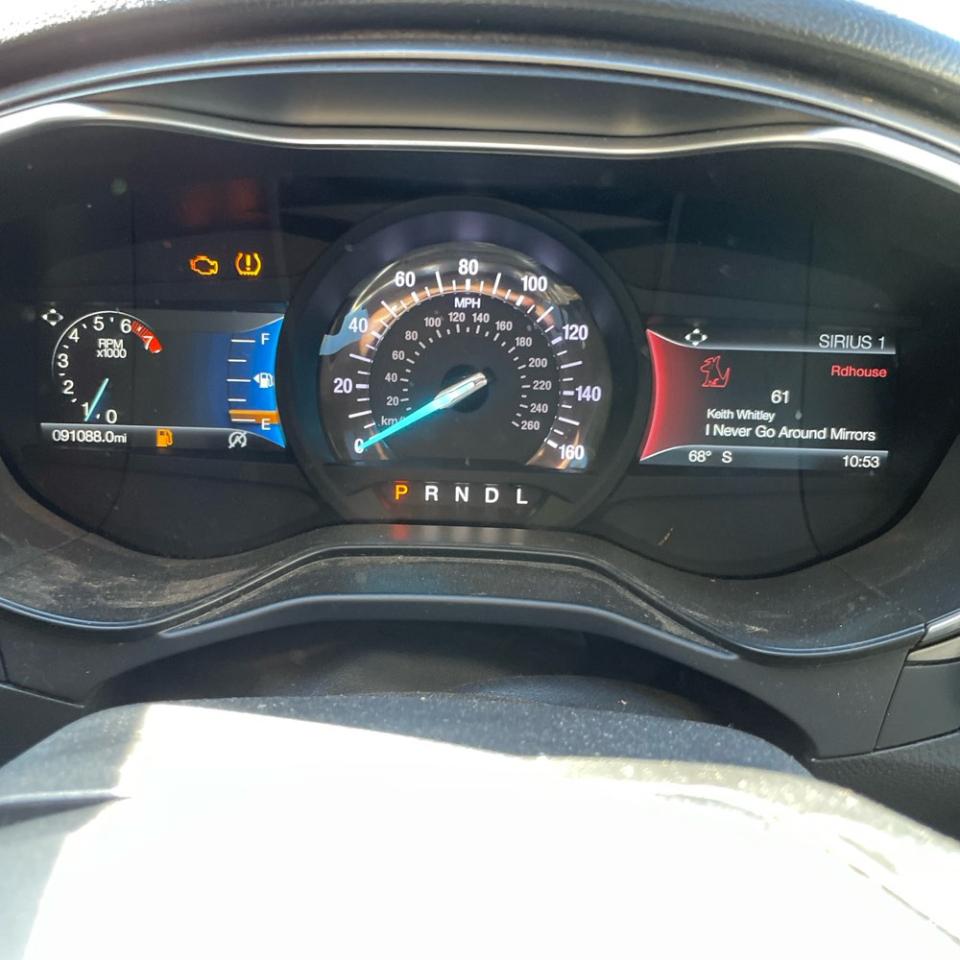 Ford Fusion SE 2020